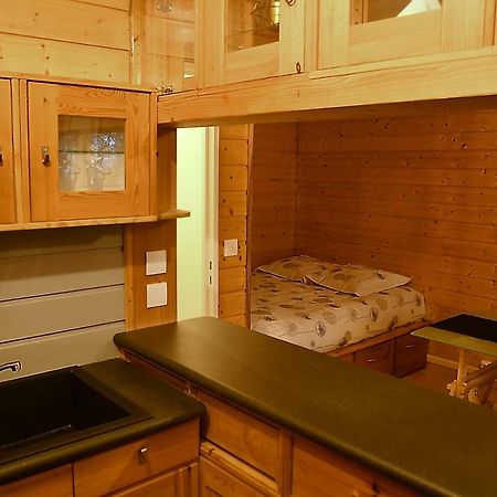 F1 Entier Cosy Style Chalet Montgeron, Proche Paris מראה חיצוני תמונה