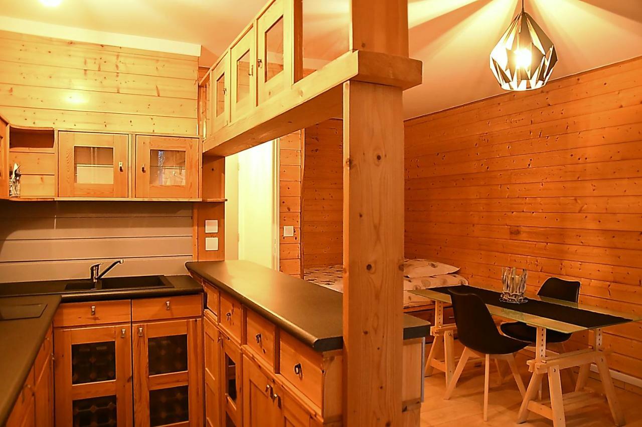 F1 Entier Cosy Style Chalet Montgeron, Proche Paris מראה חיצוני תמונה